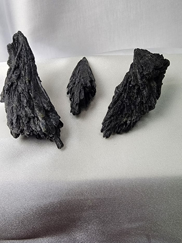 Kyanite Black Crystal Raw #R122