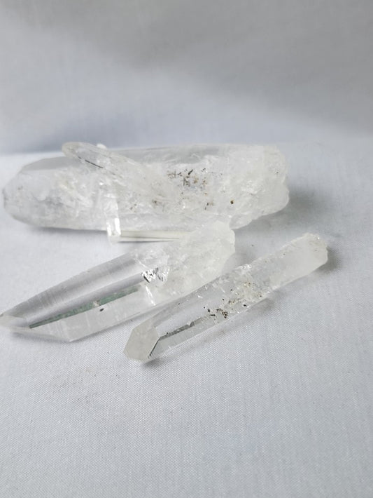 Quartz/Clear Crystal Raw #R89