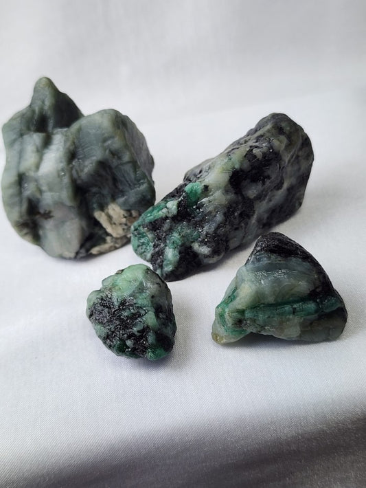 Emerald Crystal Raw #R37